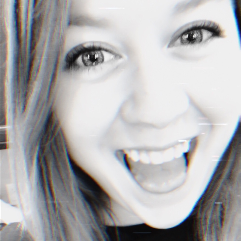 Meet your Posher, Kaitlyn